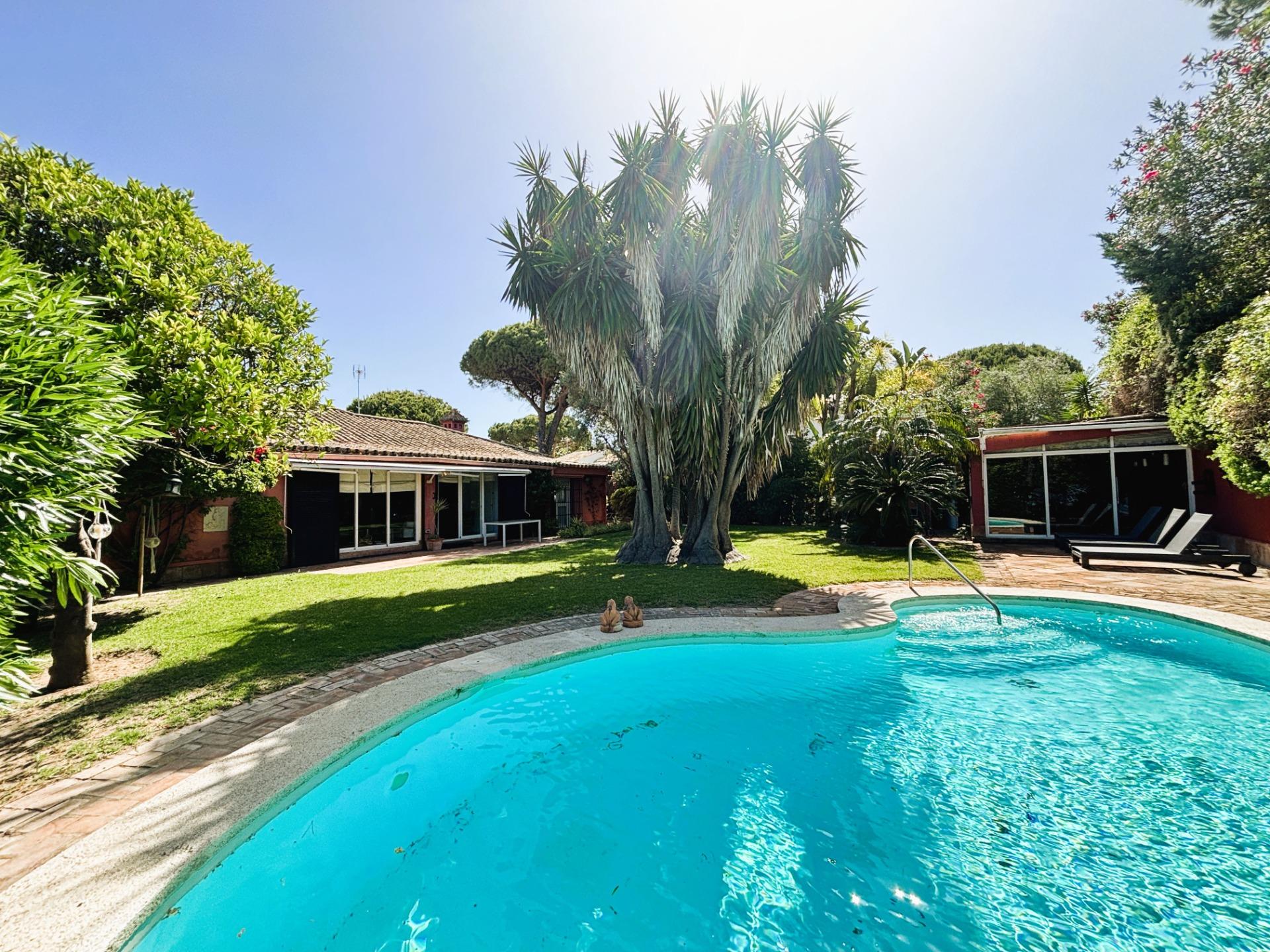 Chalet independiente de lujo en Vistahermosa — Vistahermosa - Fuentebravía, El Puerto de Santa María (2)