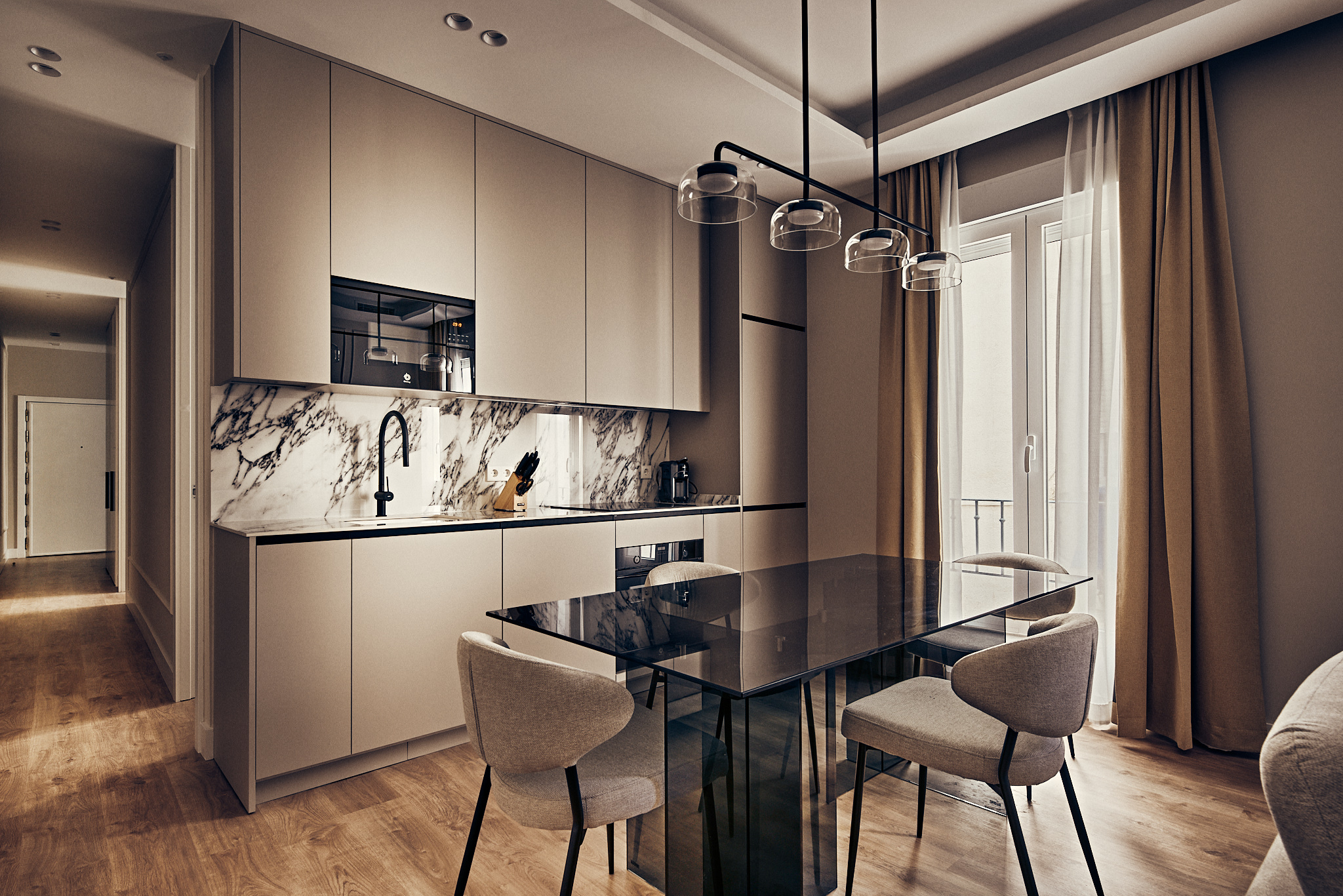 Piso de 2 dormitorios en Menéndez Pelayo 27 — Ibiza, Madrid