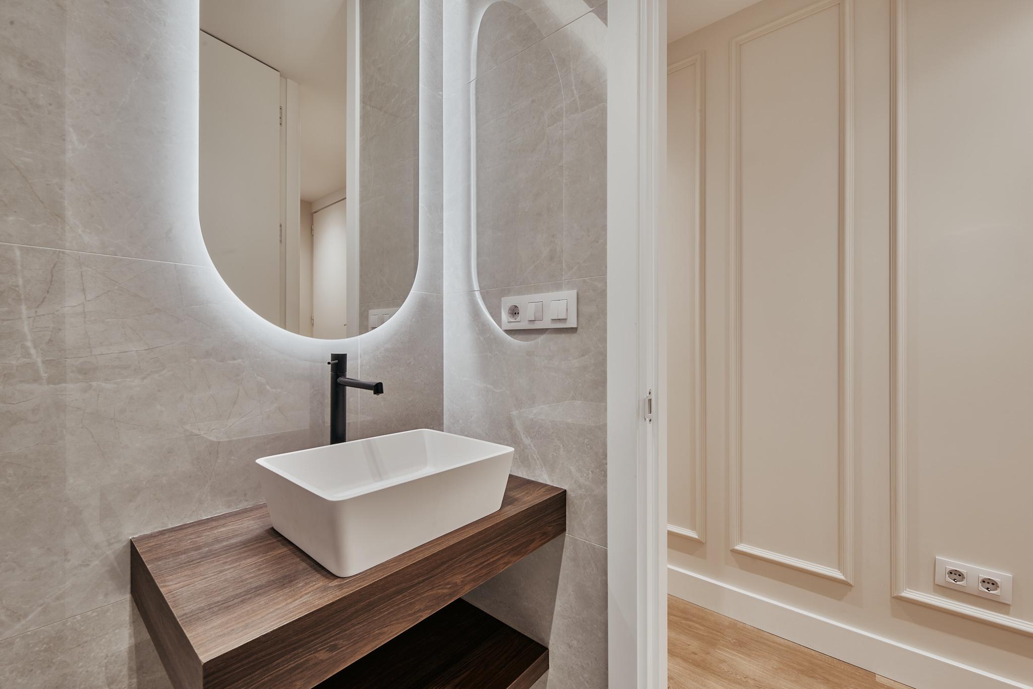 Piso de 2 dormitorios en Españoleto 9 — Almagro, Madrid (5)