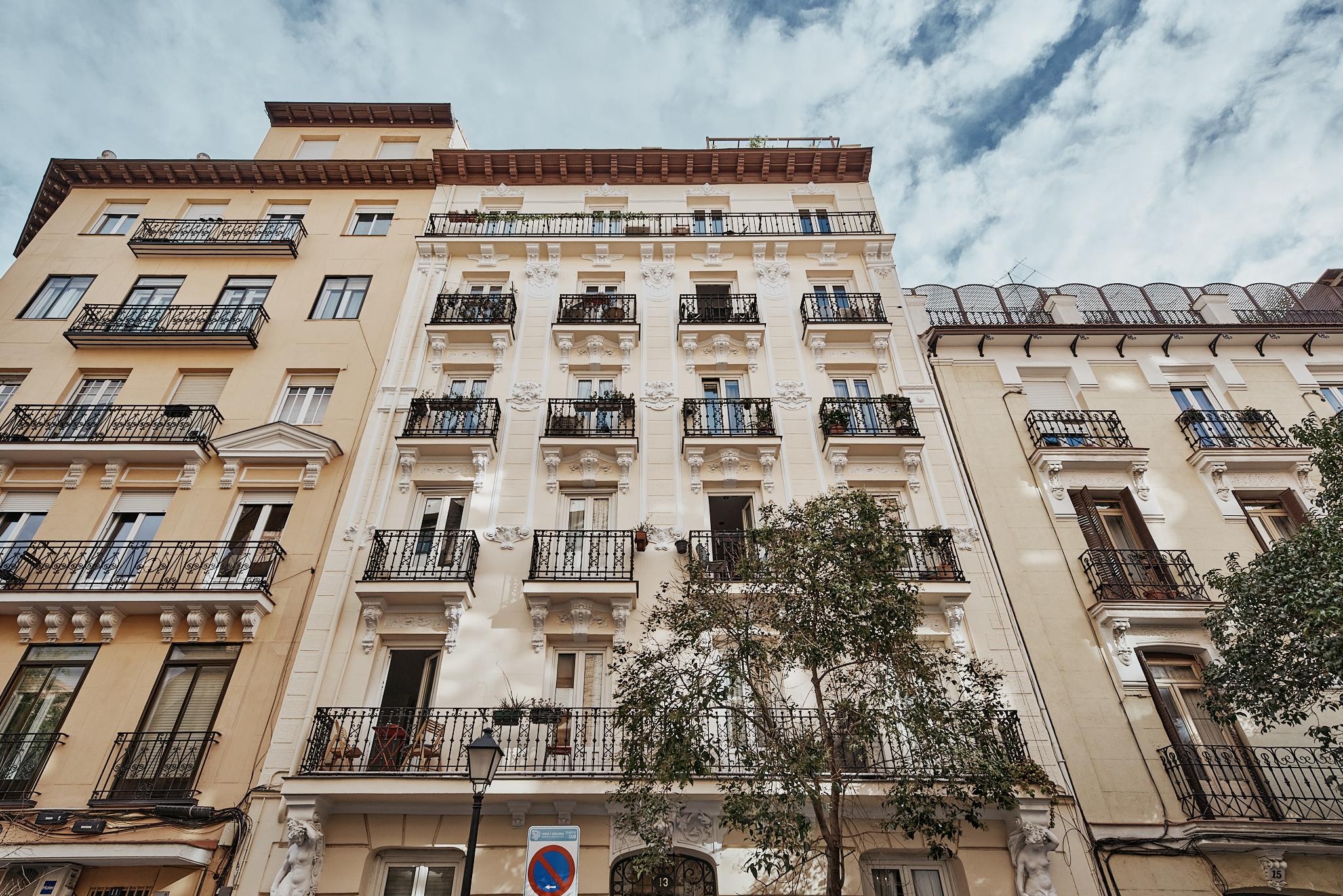 Piso de 2 dormitorios en Meléndez Valdés 13 — Arapiles, Madrid (2)