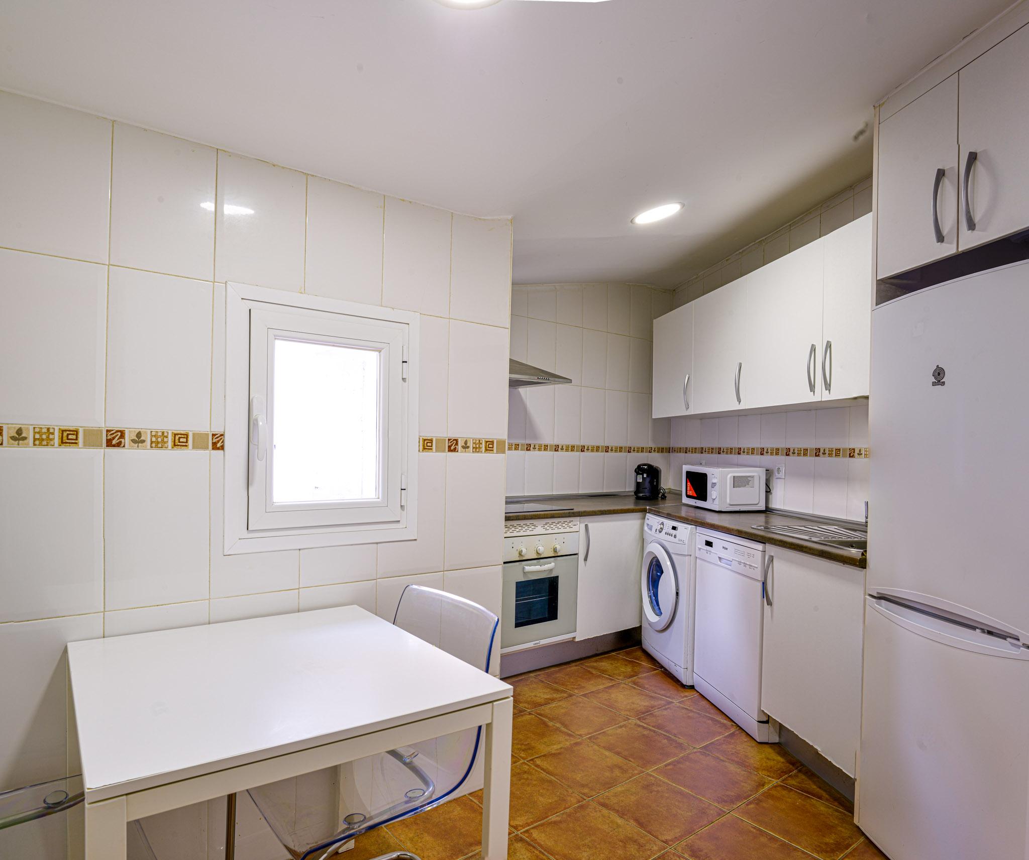 Piso de 3 dormitorios en Isabel la Católica 7 — Palacio, Madrid (5)