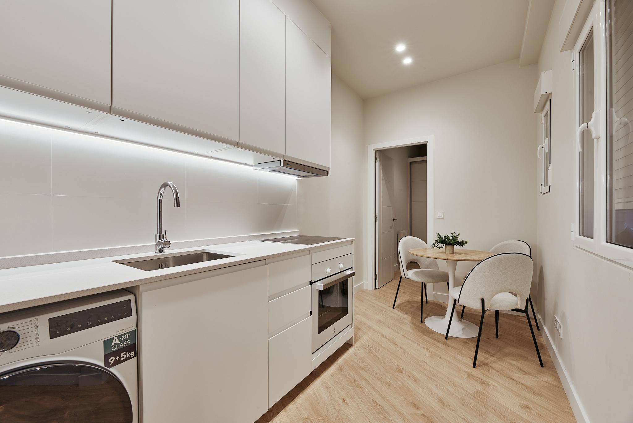 Piso de 2 dormitorios en Juan Bravo 59 — Lista, Madrid