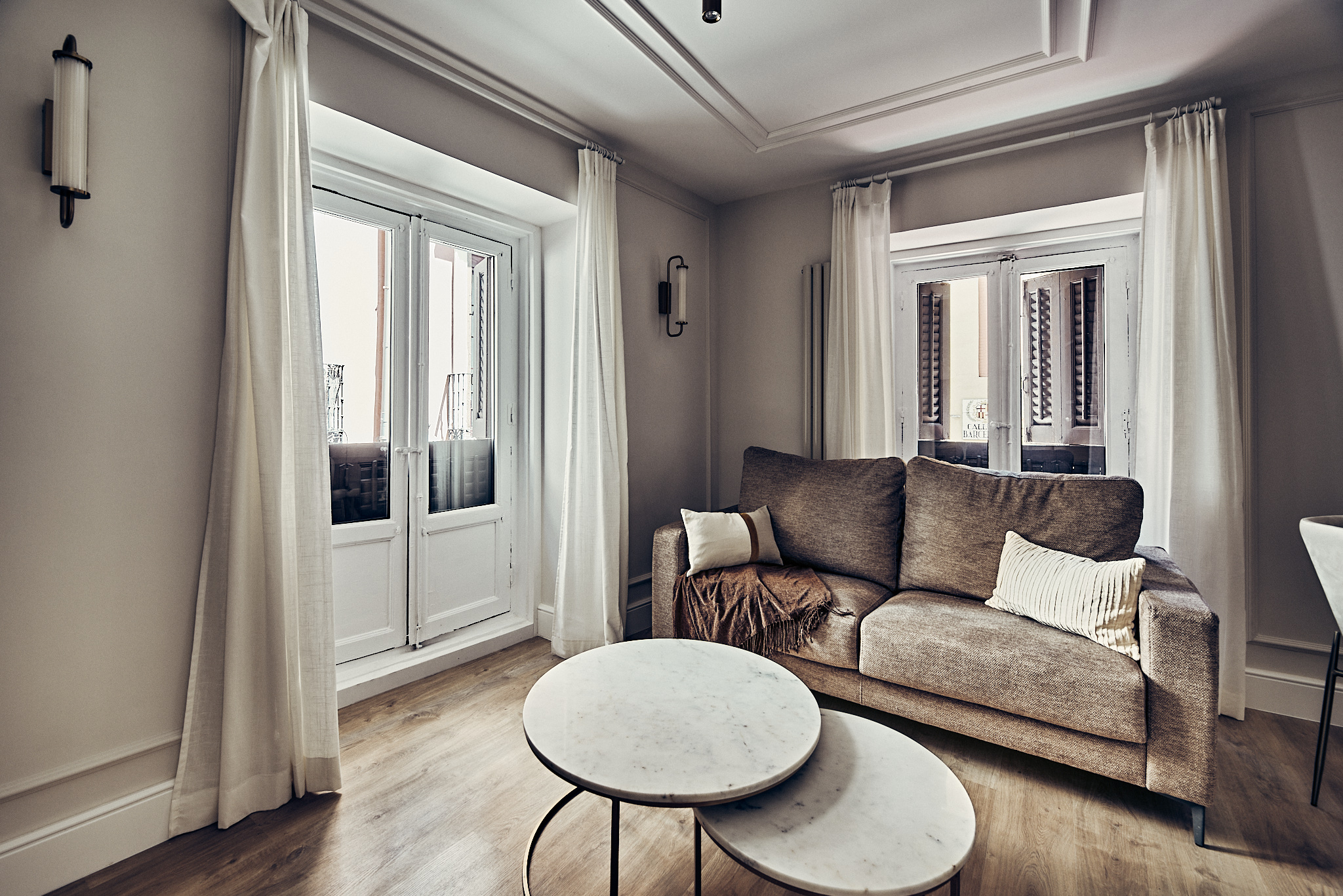 Piso de 1 dormitorio en Barcelona 2 — Sol, Madrid (2)