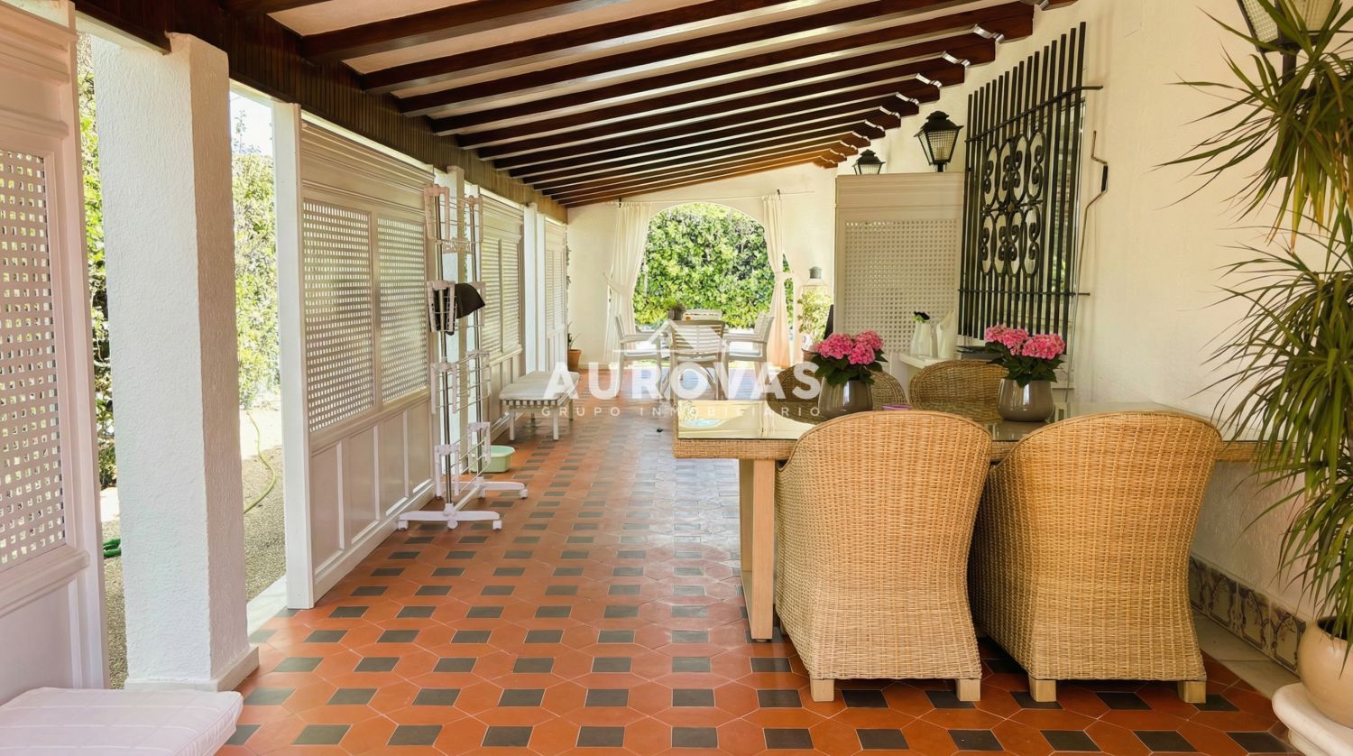 Chalet con apartamento de invitados en Vistahermosa — Vistahermosa, El Puerto de Santa María (8)