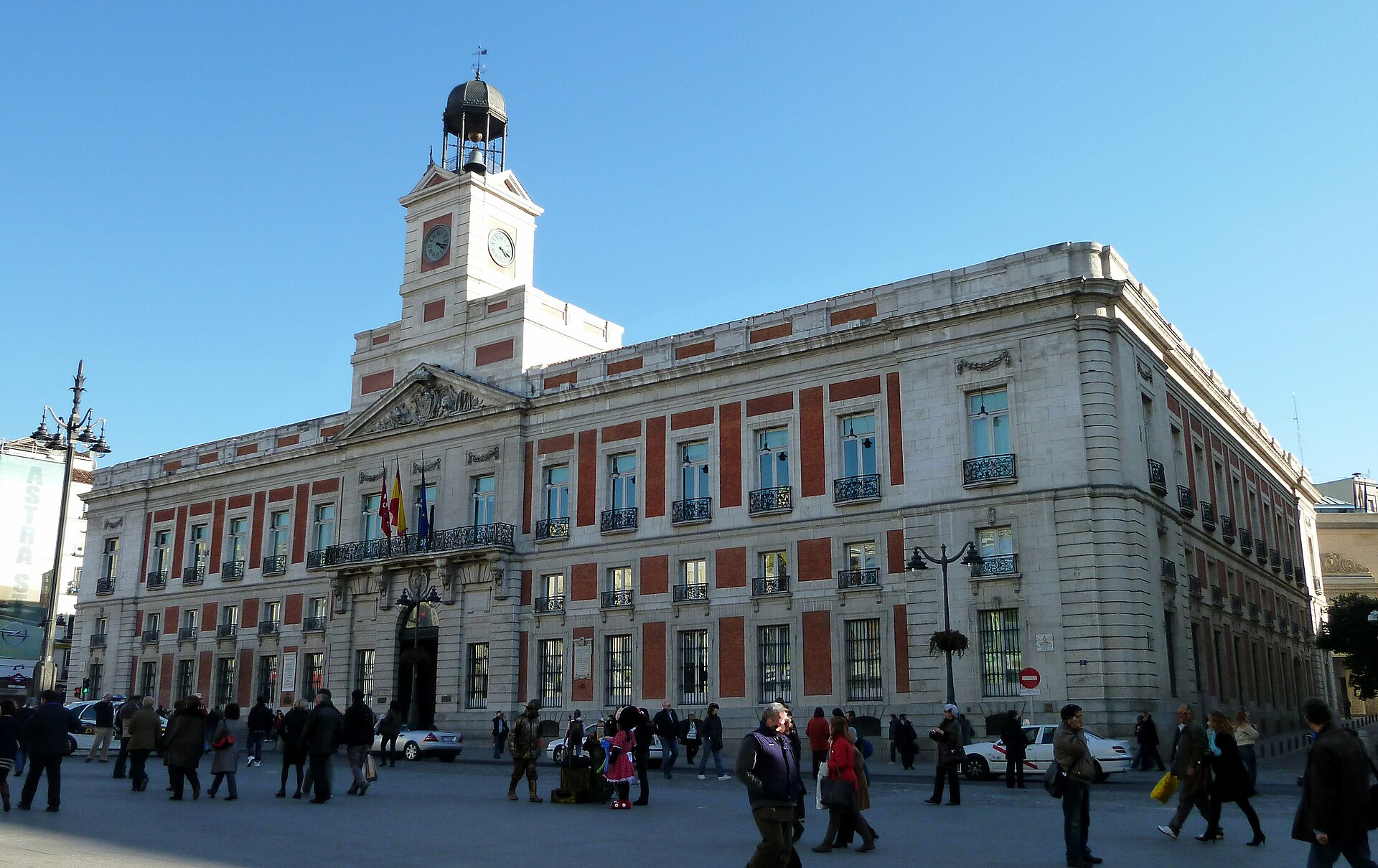 Madrid activa ley para 18.000 protegidas: reconversión de oficinas