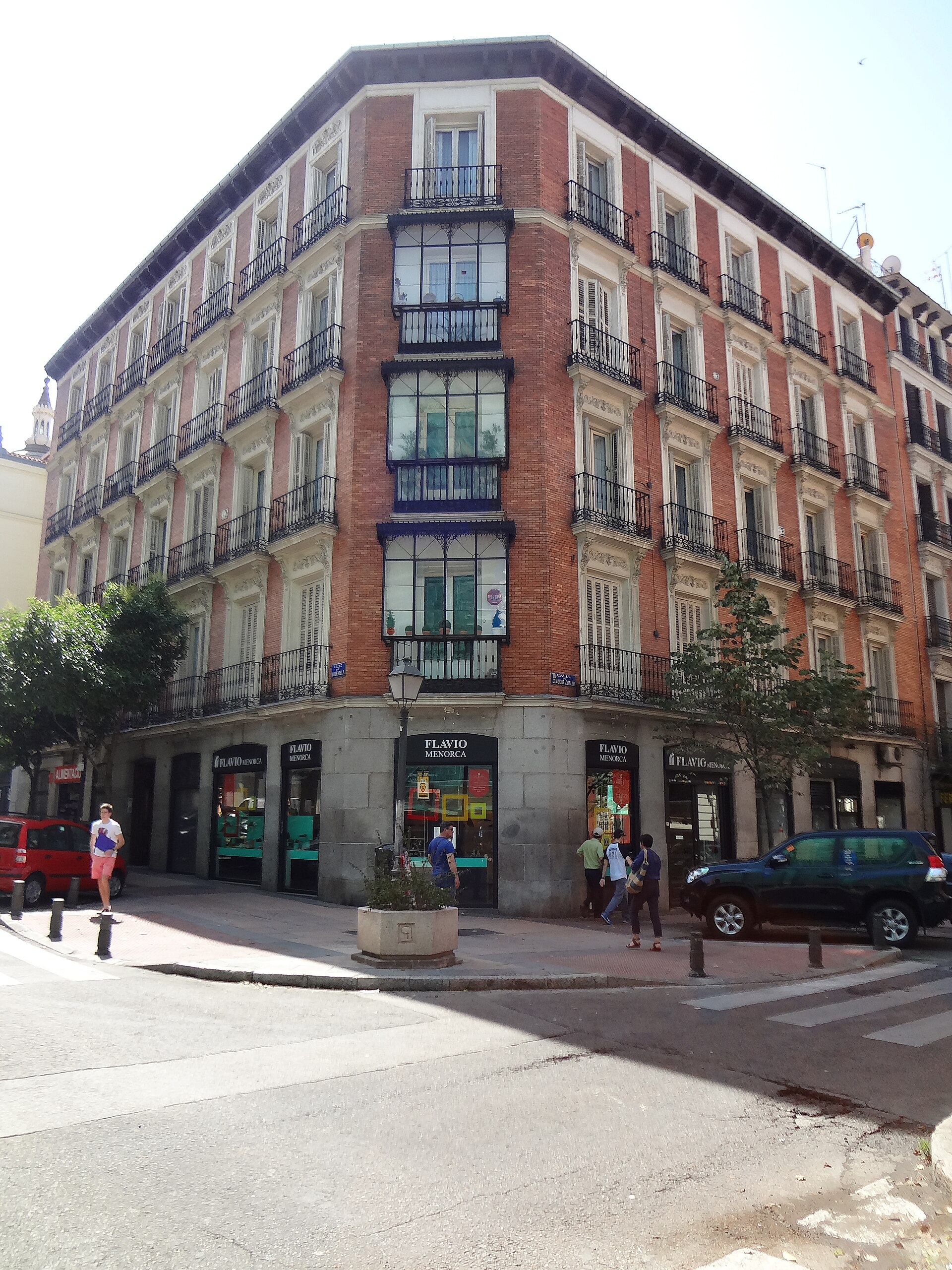 Fondos globales compran vivienda en España: 465M€ en seis operaciones
