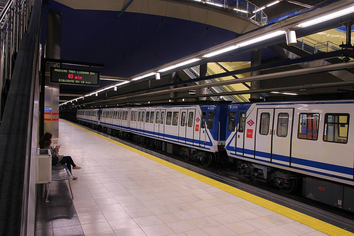 Andén de la estación de metro de Valdecarros, en el sureste de Madrid.