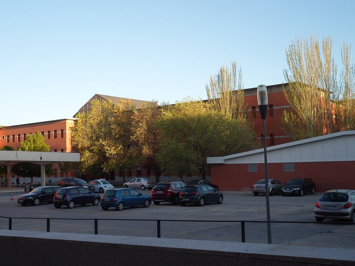 Facultad de Ciencias Jurídicas y Sociales en el campus de Vicálvaro de la Universidad Rey Juan Carlos.
