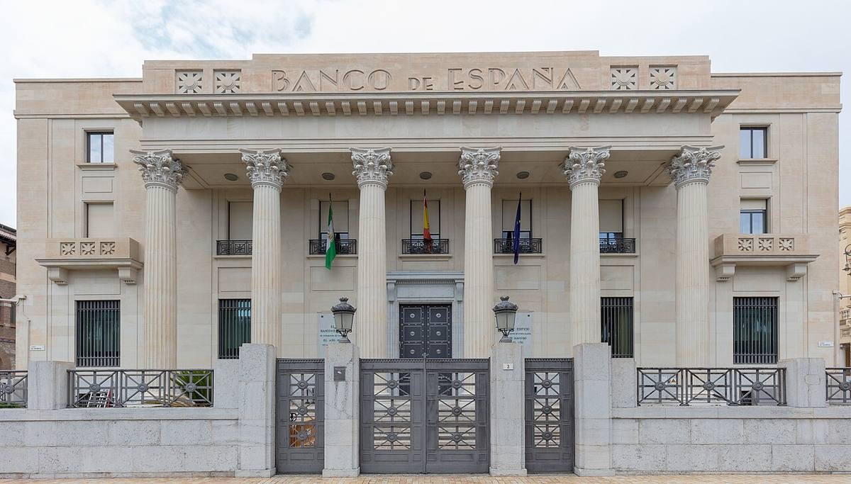 Fachada principal de la sucursal del Banco de España en Málaga.