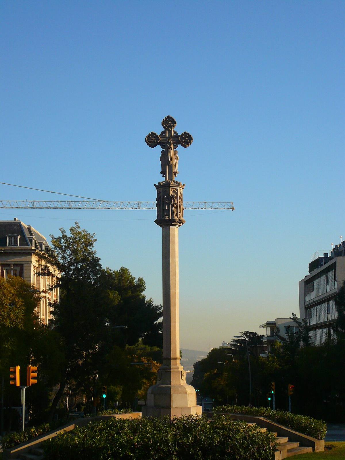 La Creu de Pedralbes en el barrio de Pedralbes, Barcelona.