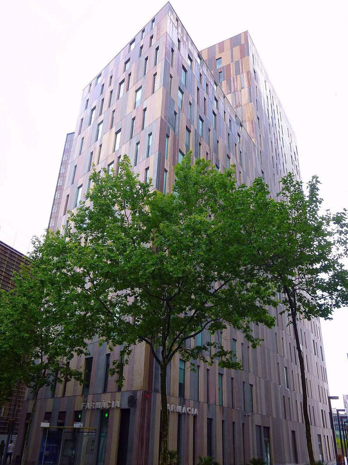 Edificio de oficinas en la avenida Diagonal 197, Barcelona.