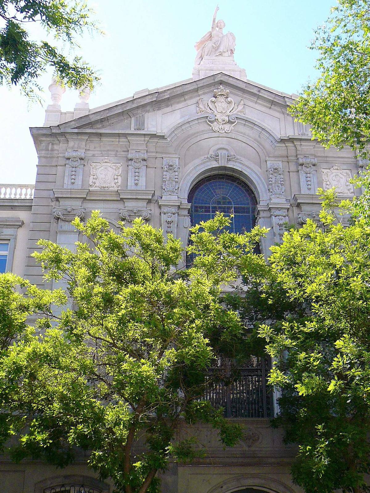 Fachada del Tribunal Supremo de España en Madrid.