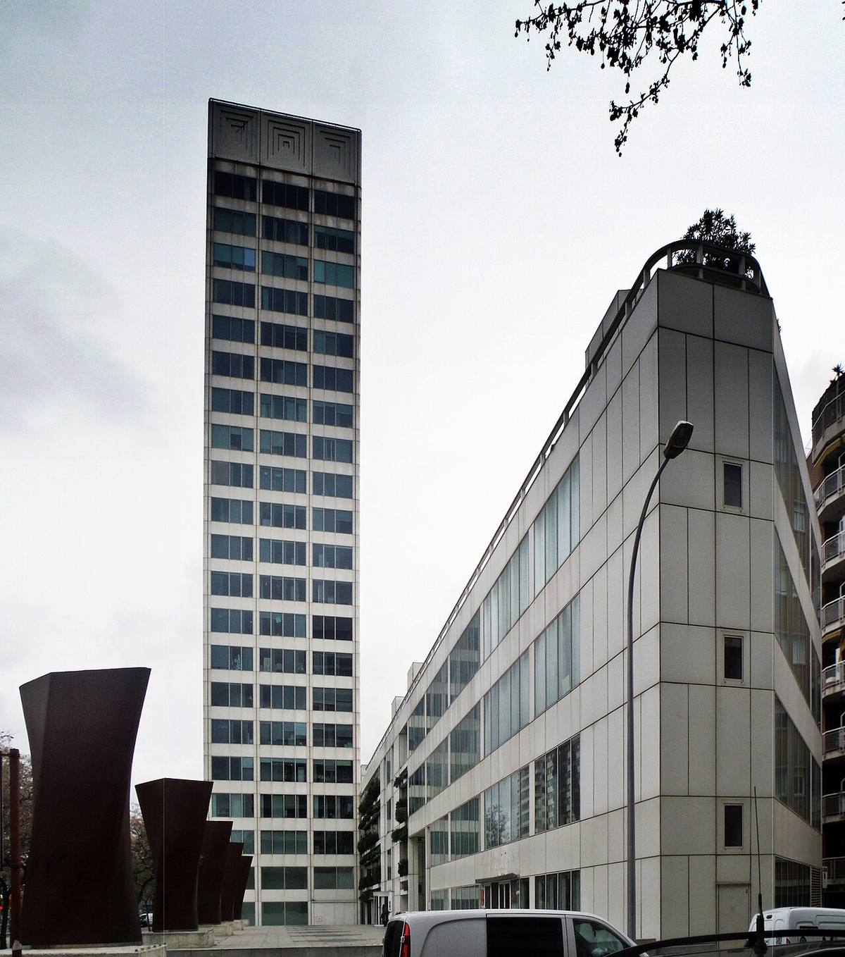 Torre Tarragona, edificio de oficinas en Barcelona.