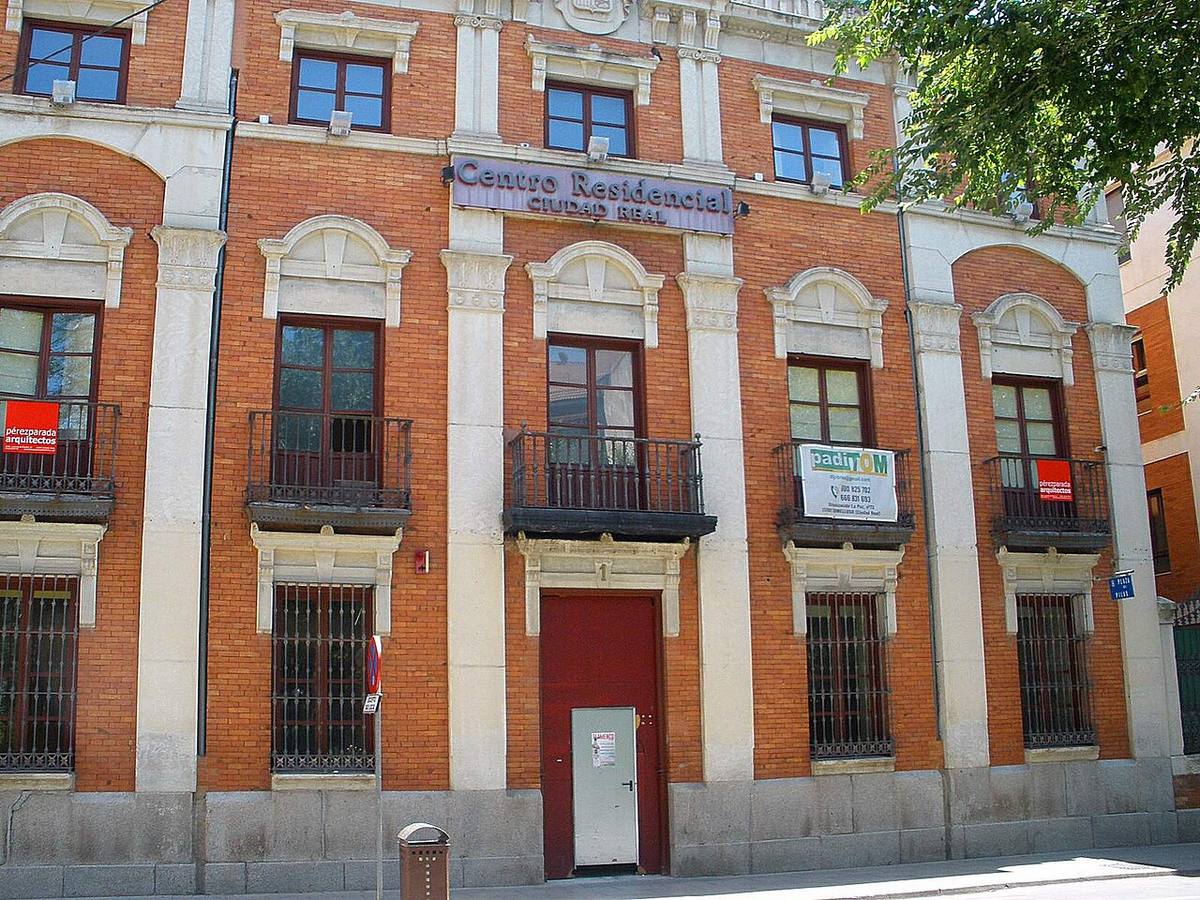 Antigua sede del Banco de España en Ciudad Real, actualmente centro residencial.