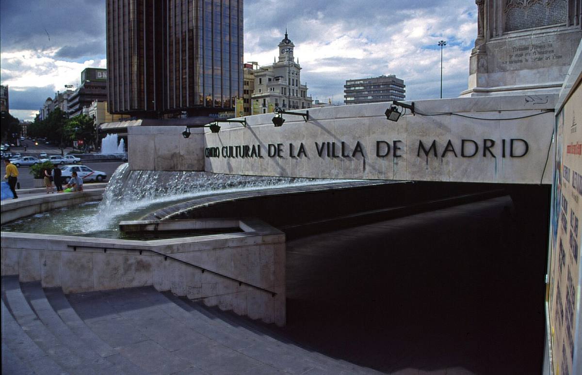 Exterior del Centro Cultural de la Villa de Madrid.