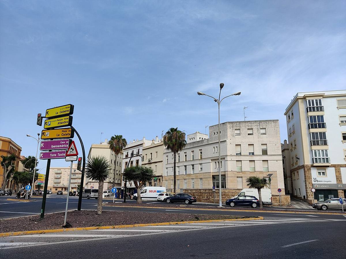 Bloques de viviendas en una zona urbana de Cádiz.