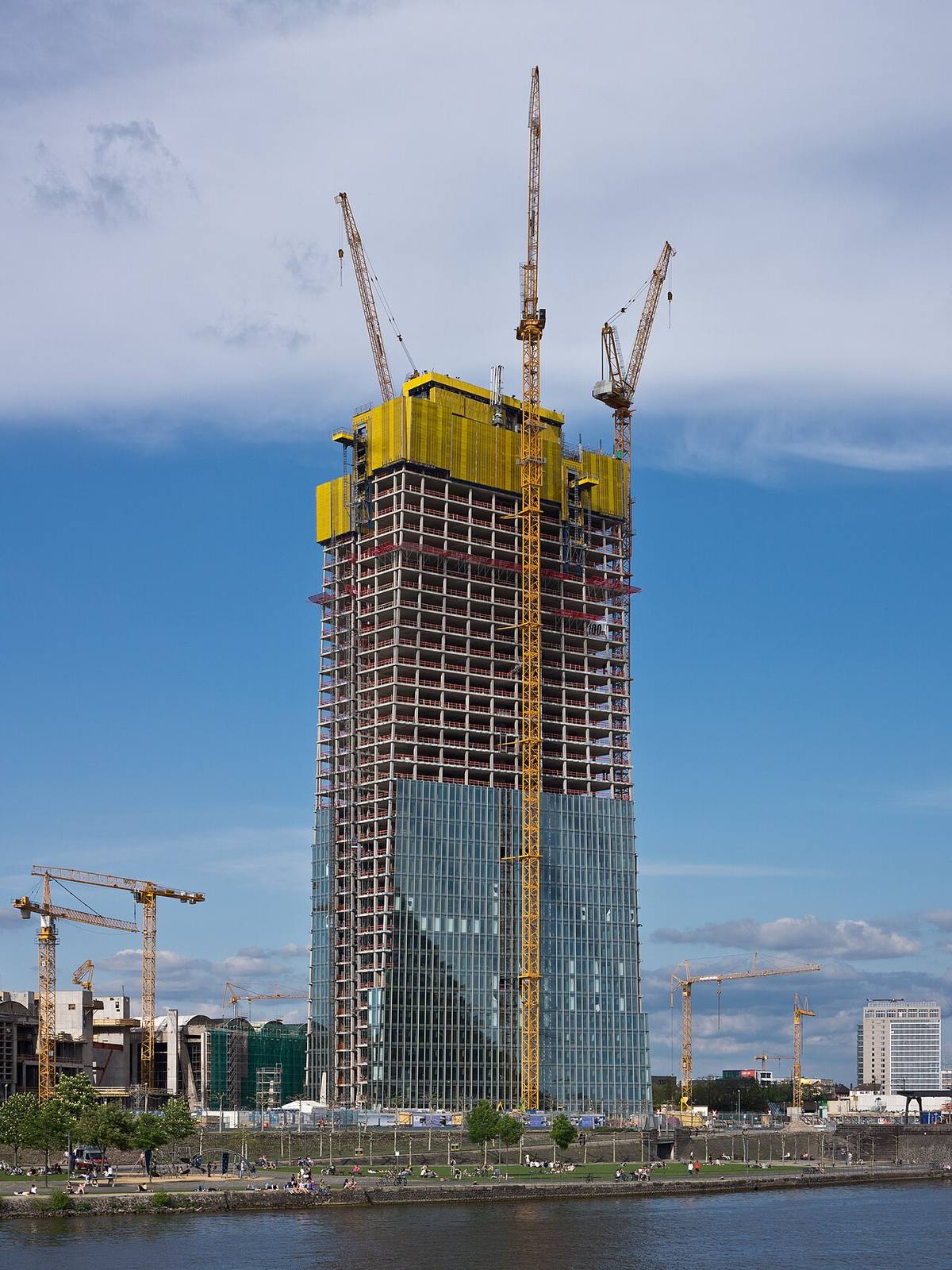 Obras de construcción de la sede del Banco Central Europeo en Fráncfort.