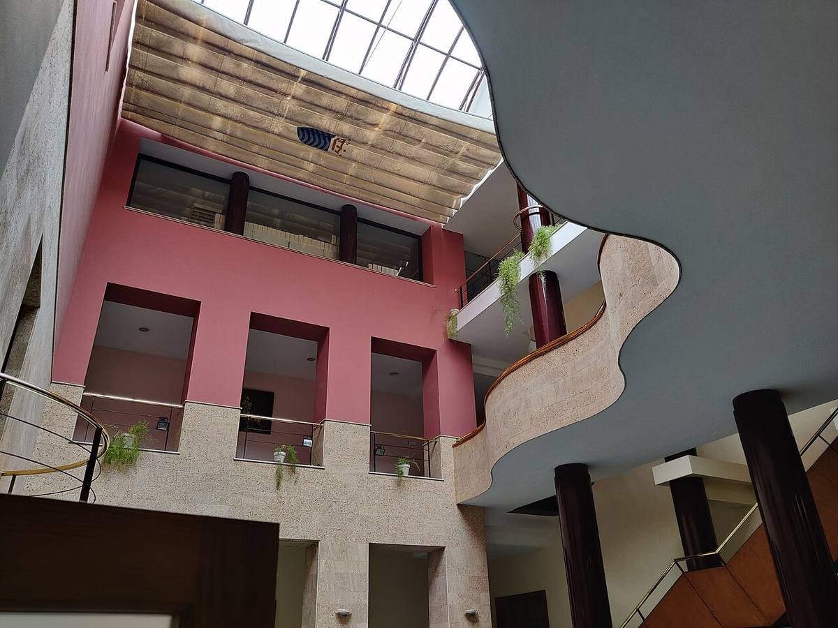 Interior de las dependencias municipales del Ayuntamiento de Jerez.