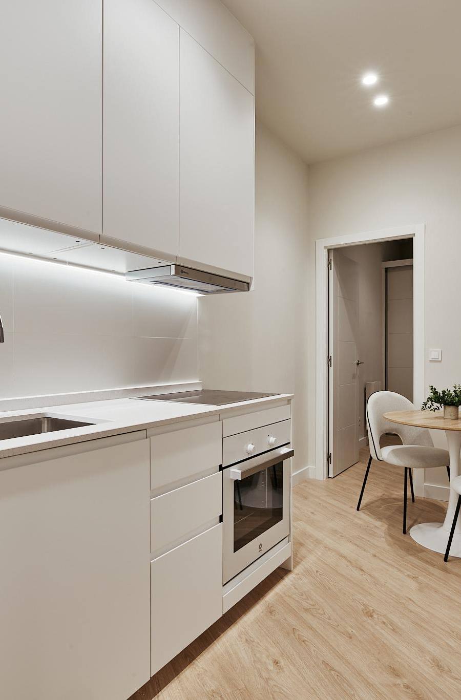 Piso de 2 dormitorios en Juan Bravo 59 — Lista, Madrid
